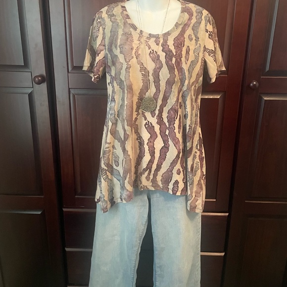 Lori Goldstein Knit Jacquard Short Sleeve Tee - Picture 5 of 13
